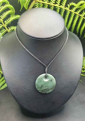 New Zealand Greenstone Pounamu Kopae Pendant DO2