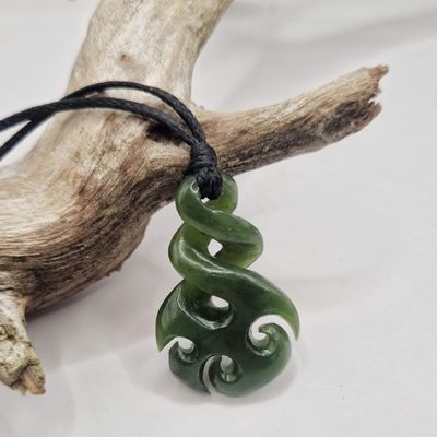 ​NZ  Pounamu Twist with Korus  Necklace TWK101