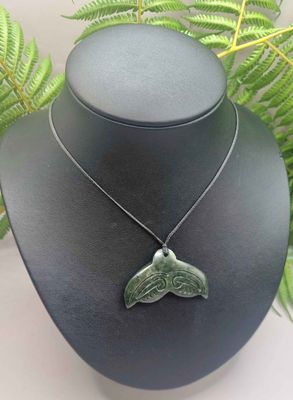 New Zealand Greenstone Pounamu Whale Tail 02