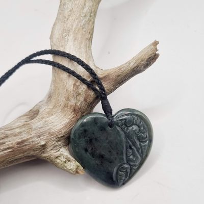 New Zealand Greenstone Pounamu Manawa Heart Pendant  H007