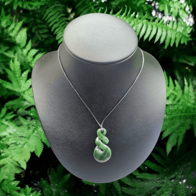 New Zealand Greenstone Pounamu Pikorua Double Twist Pendant DT 009