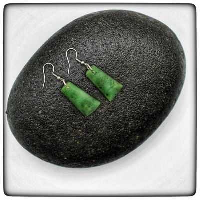 NZ Greenstone Pounamu Toki Earrings