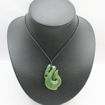 New Zealand Jade Kawakawa Hei Manaia Pendant M020