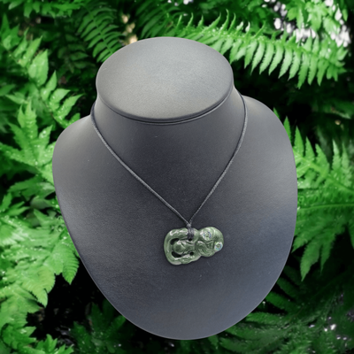 New Zealand Greenstone Pounamu Hei Tiki small 03