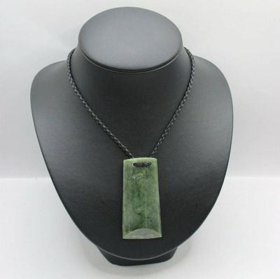 NZ Greenstone Pounamu Toki Necklace RS 14