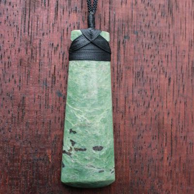 NZ Greenstone  Kokopu Pounamu Toki Necklace     Koko 007
