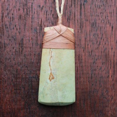 NZ Greenstone Kokopu Pounamu Toki Necklace  KP116