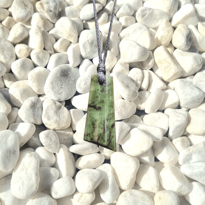 NZ Jade Greenstone Pounamu Toki Necklace D 02