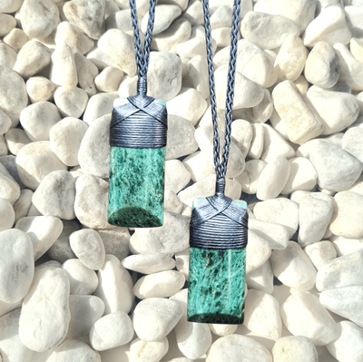 New Zealand Greenstone Kawakawa Mix Pounamu Toki Necklaces  KM 102