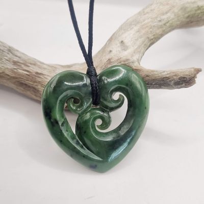 NZ Greenstone Pounamu Triple Koru Heart Necklace TKH0400