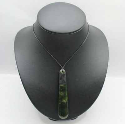 ​NZ Pounamu Roimata Tear Drop Necklace  ROI 300