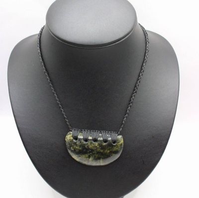 NZ Greenstone Tangiwai Flower Pounamu Breast Plate Necklace BP305