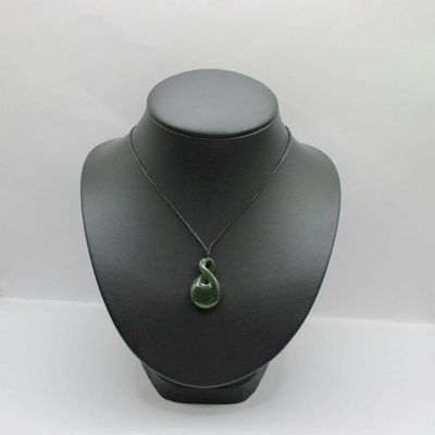 New Zealand Greenstone Pounamu Single Twist Necklace TS400