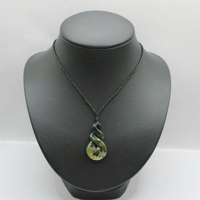 NZ Greenstone Pounamu Pikorua Double Twist Necklace  JT400