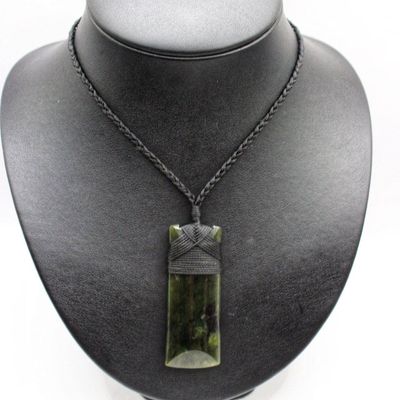 New Zealand Greenstone Pounamu Toki Necklace  TKZ 01