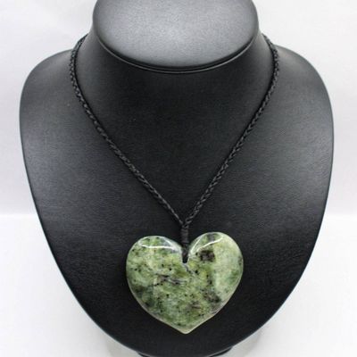 New Zealand Greenstone South Westland Pounamu Heart Necklace  SW01