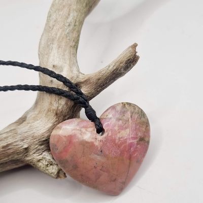 New Zealand Otago  Rhodonite Heart Necklace   RR10