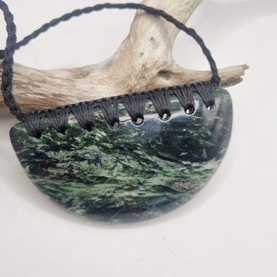 NZ Greenstone Pounamu Breast Plate Necklace  BPR500