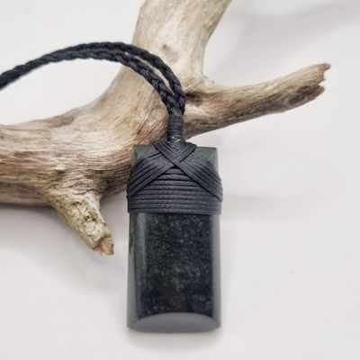 New Zealand Greenstone  Pounamu Toki Pendant  TS36