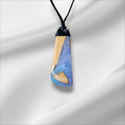 Macrocarpa Pendant