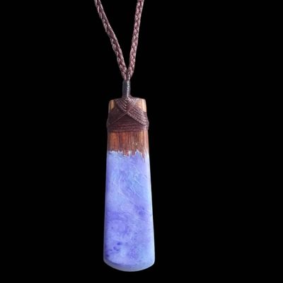 Totara Pendant