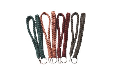 Macrame wristlist