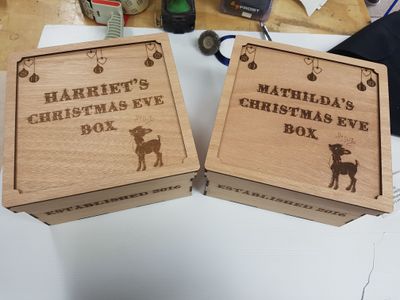 Christmas Eve Box Engraved Detail