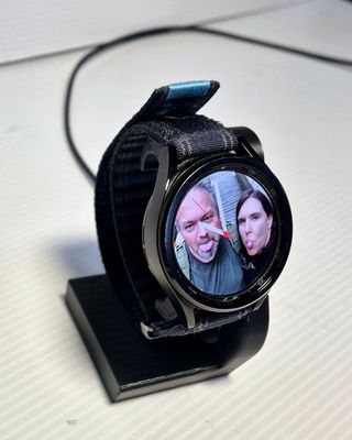 Samsung watch charger stand (3d print)