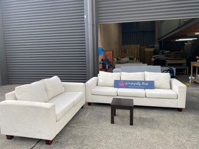 Cream 3+2 Sofas