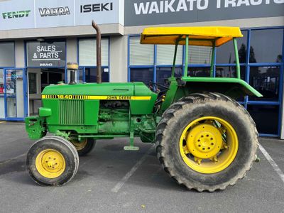 John Deere 1640