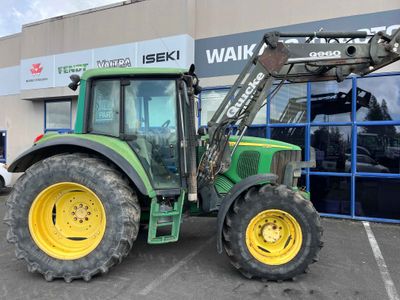 John Deere 6120