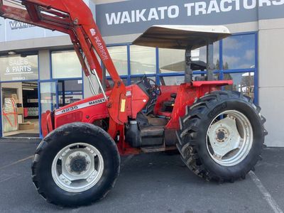 Massey Ferguson 4235