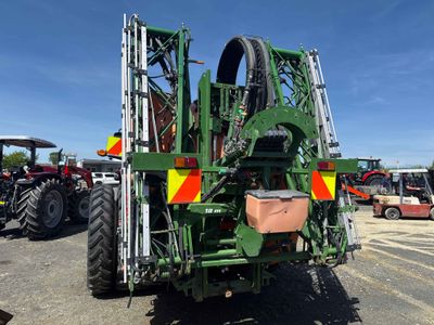 Amazone 1801 Sprayer and Front Tank