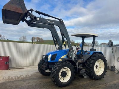 New Holland T5040