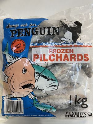 PENGUIN PILCHARDS 1kg (15)