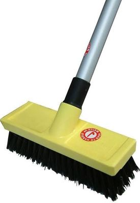 Browns Deck Scrubing Brush With Handle