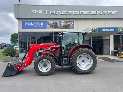 Massey Ferguson 5711 Dyna 4