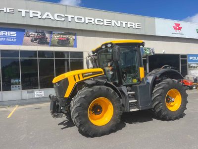 JCB Fastrac 4220