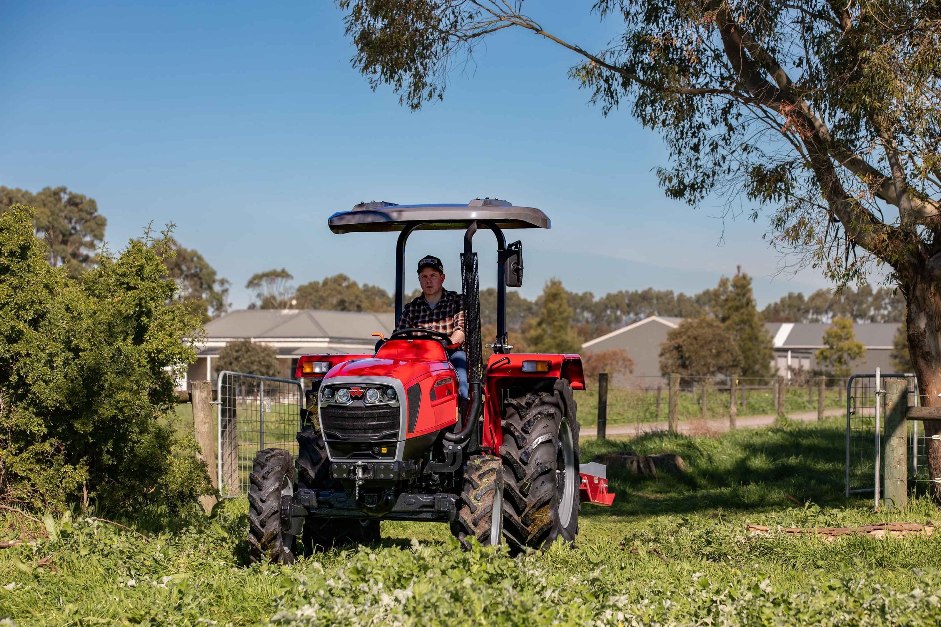 MF 2700 Series ROPS tractor in the field
