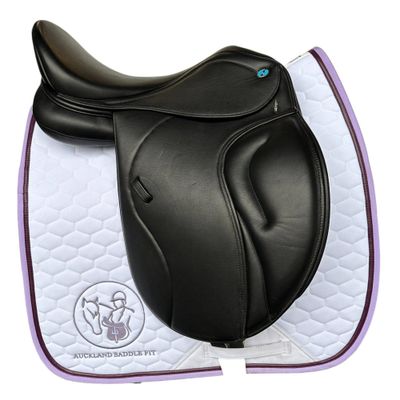 Kieffer Essentials Dressage 17&quot; MW