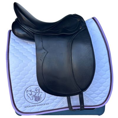 Peter Horobin Alivia Dressage 17&quot; MW