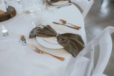 White Round Tablecloths - COMING MID OCTOBER