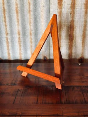 Easel - Mini Triangle