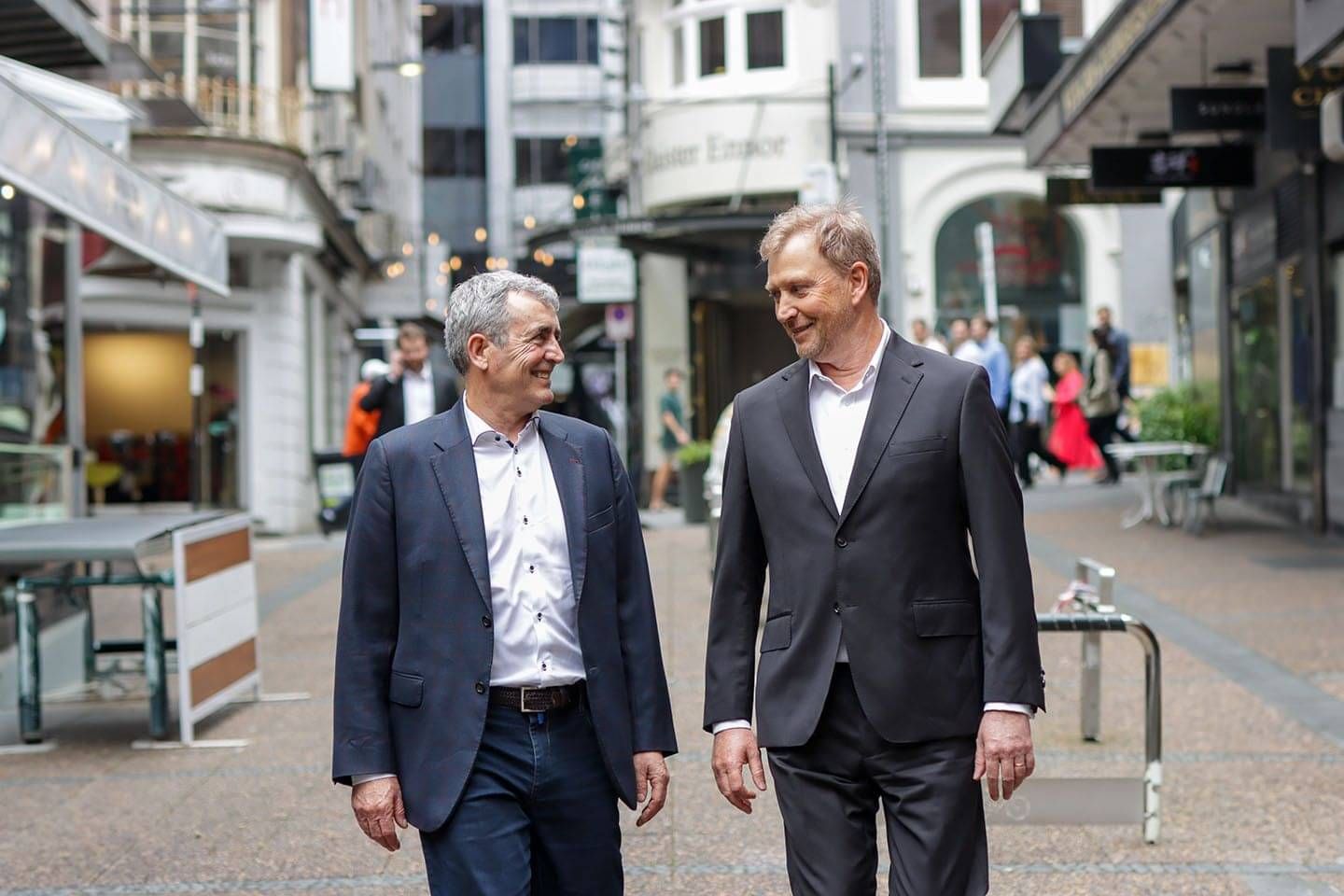 Corporate image of two male lawyers