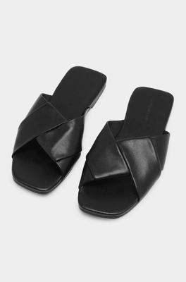 NELL LEATHER SLIDE - BLACK