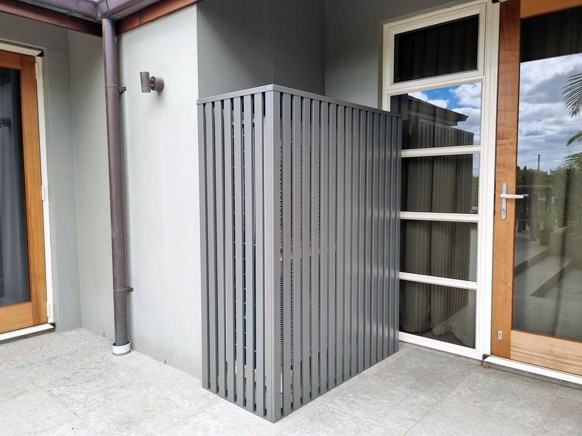 ScreeenPro Futuna Custom Heat Pump Cover