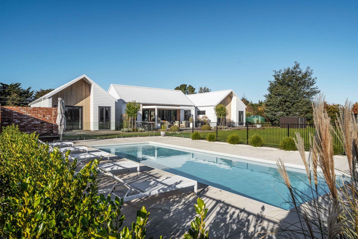 About | SB Building & Roofing