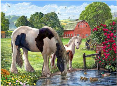 Holdson 300 XL Piece Jigsaw Puzzle: Hadlow Mare Foal