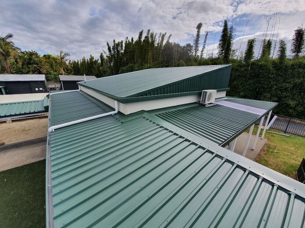 stylish green metal roof by Flood Roofing Bay of Islands