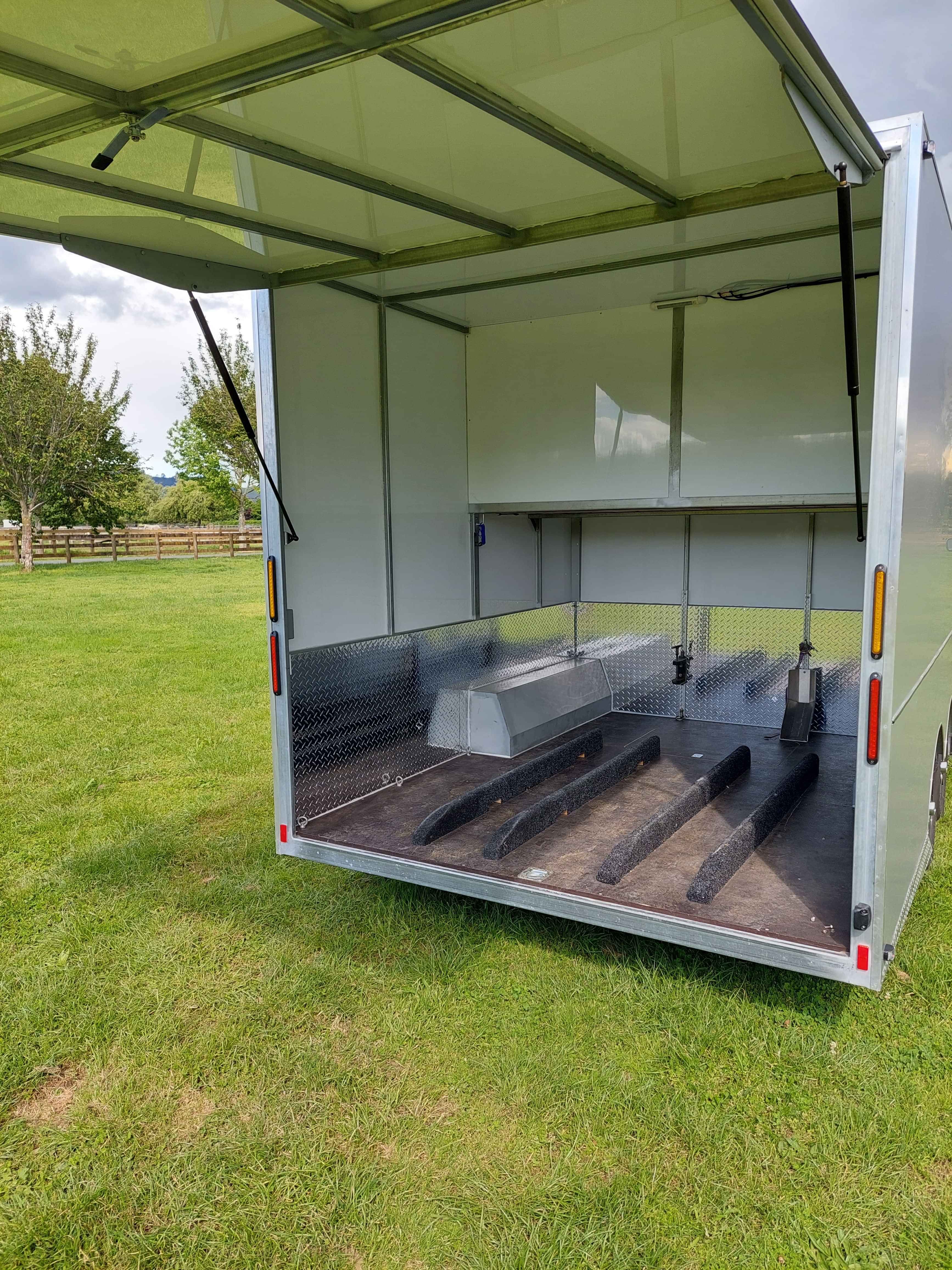 luxury enclosed trailer jetski